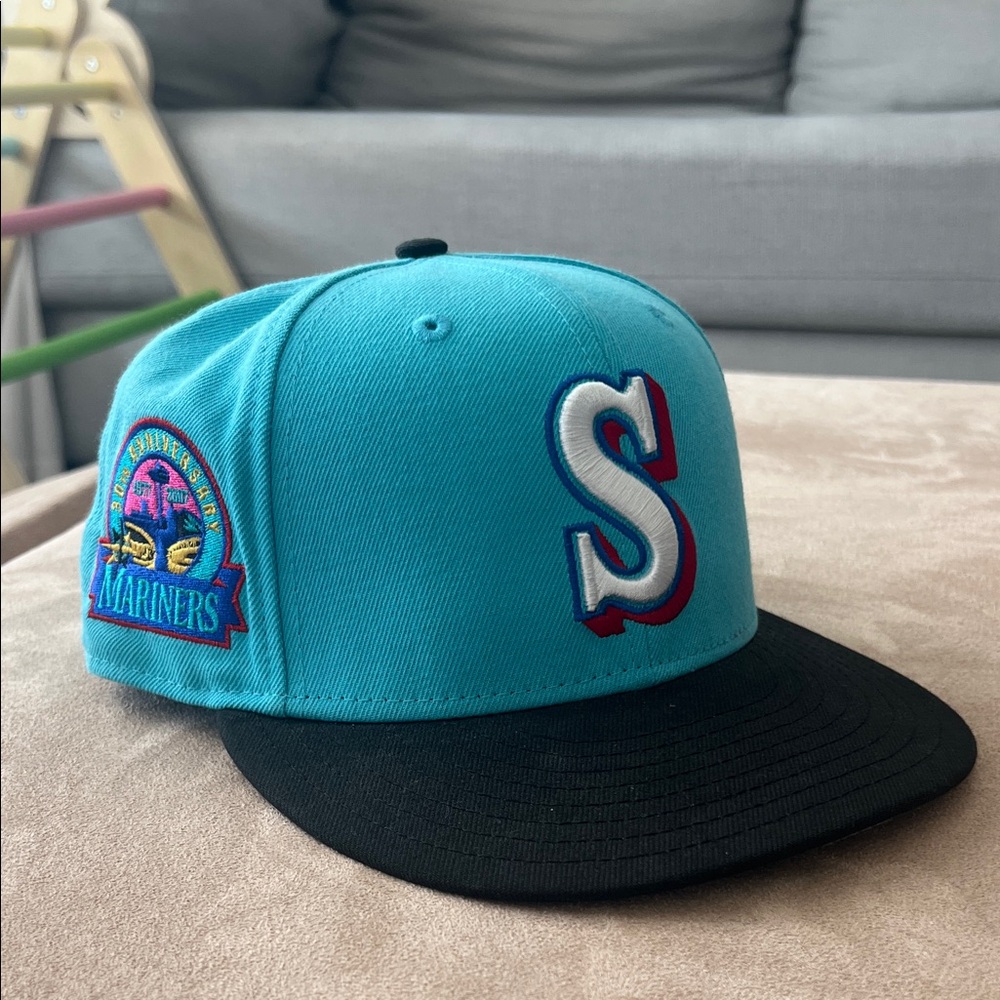 New Era Teal and Black Mariners Hat